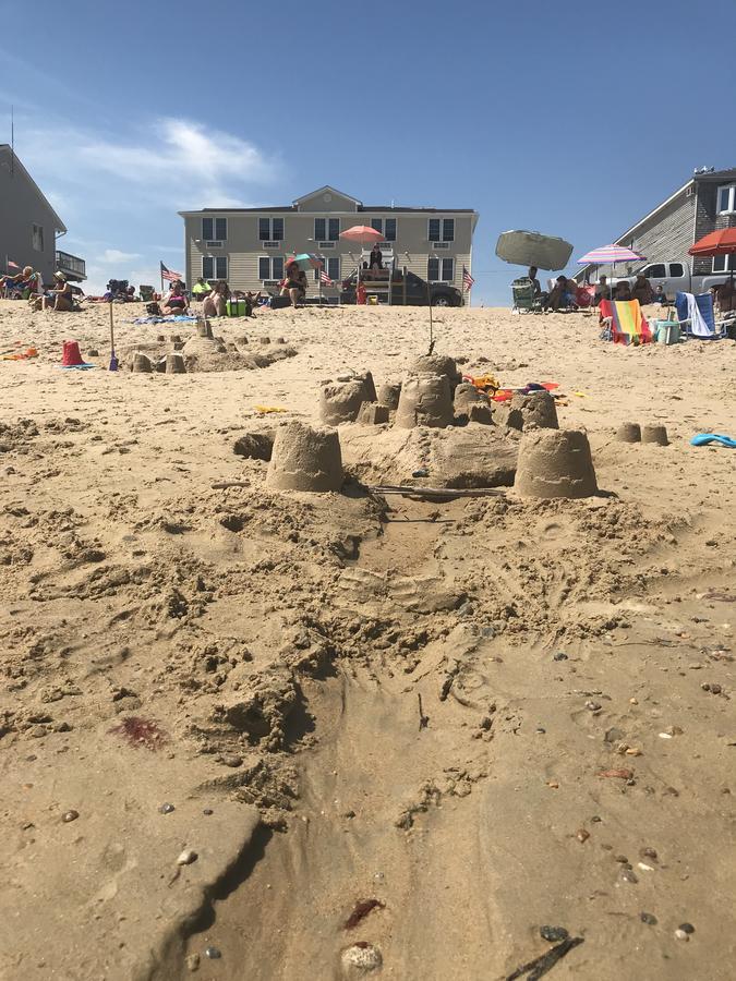 Misquamicut Beach Front Inn Westerly Buitenkant foto